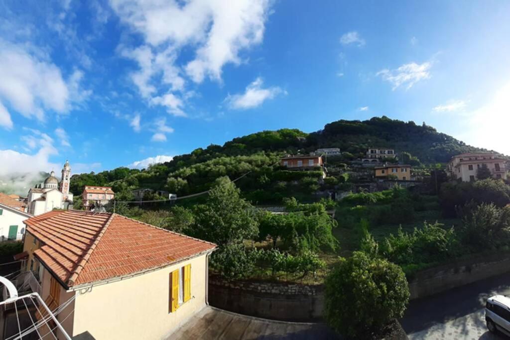O Barba! Mare E Monti.... Apartment Carasco Екстериор снимка